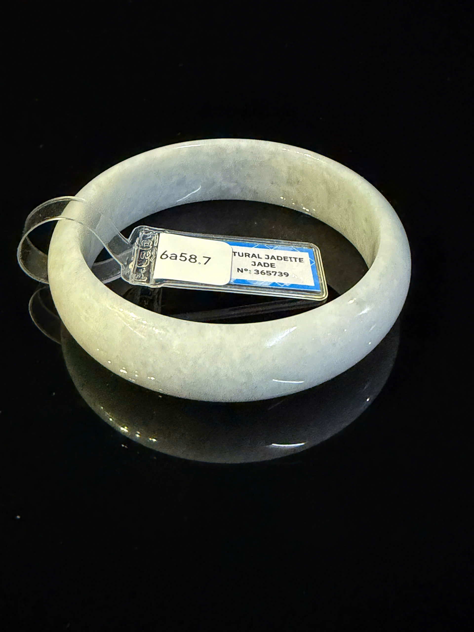 Bangle bracelet cẩm thạch
