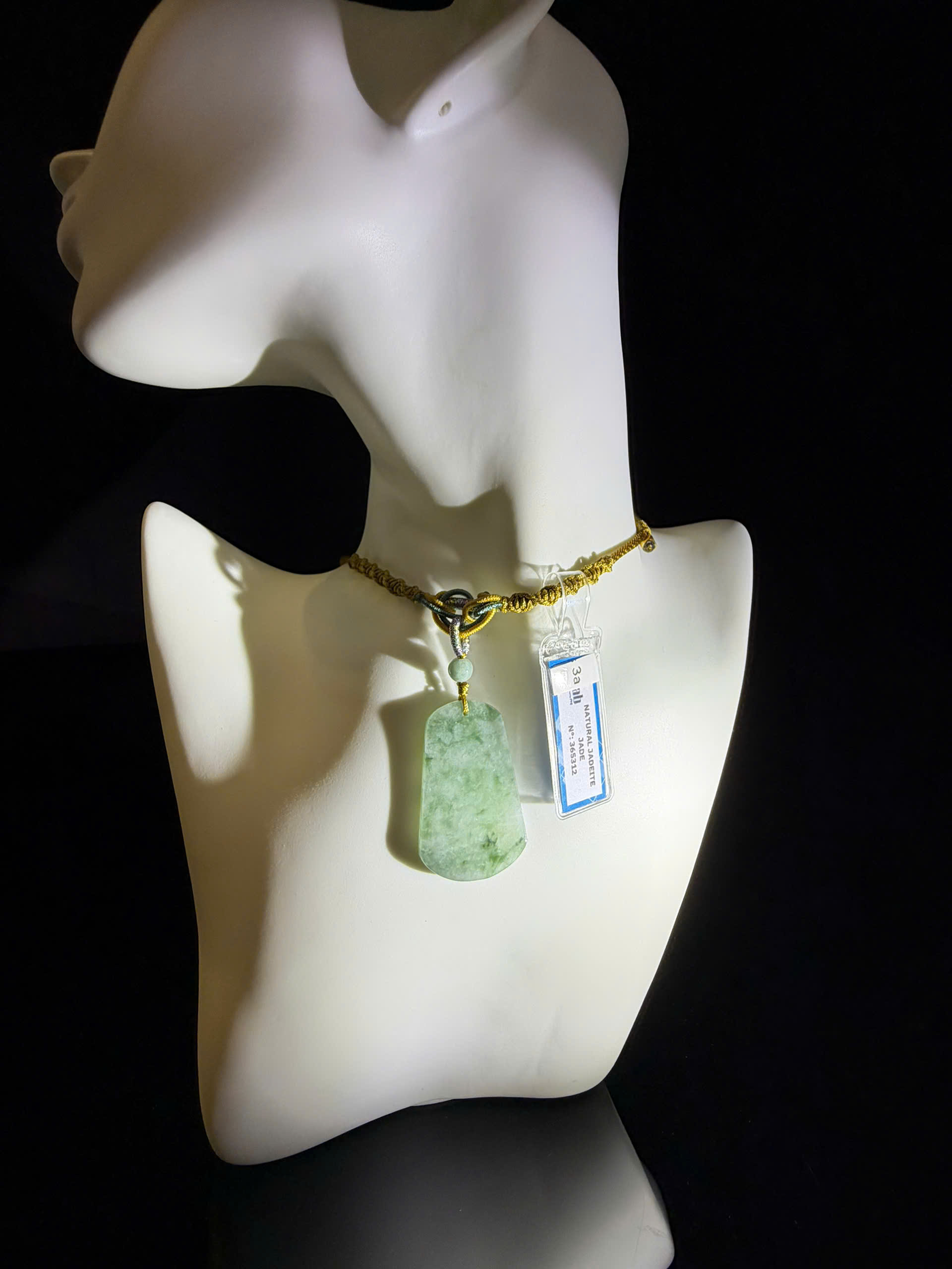 Modtfted trapezoid and bead cẩm thạch mã 365312