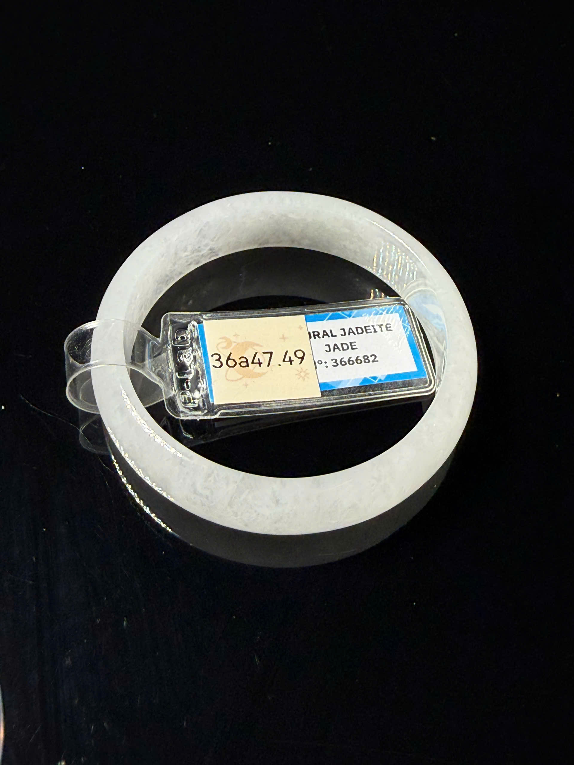 Vòng tay cẩm thạch mã 366682