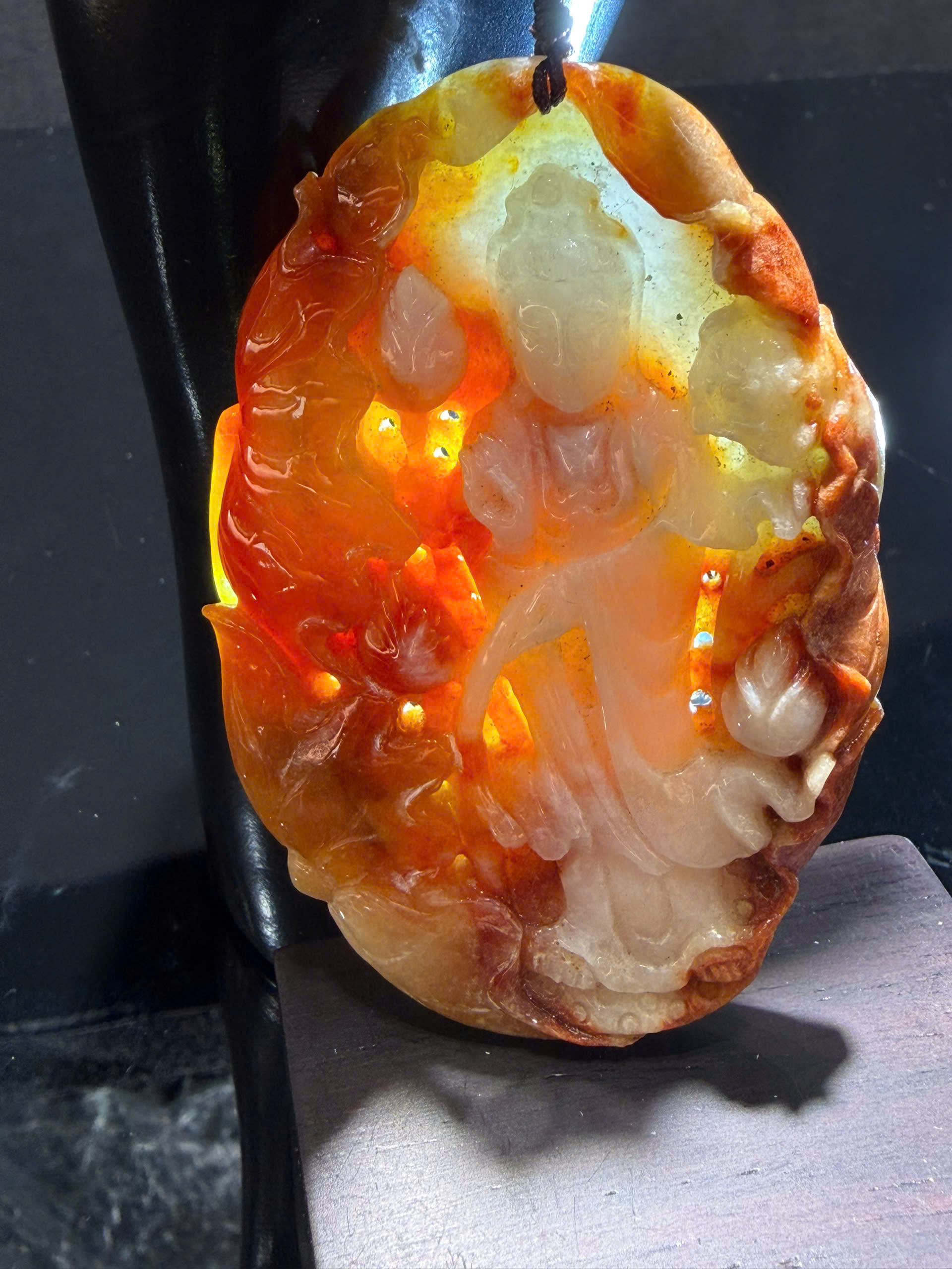 Tượng cẩm thạch