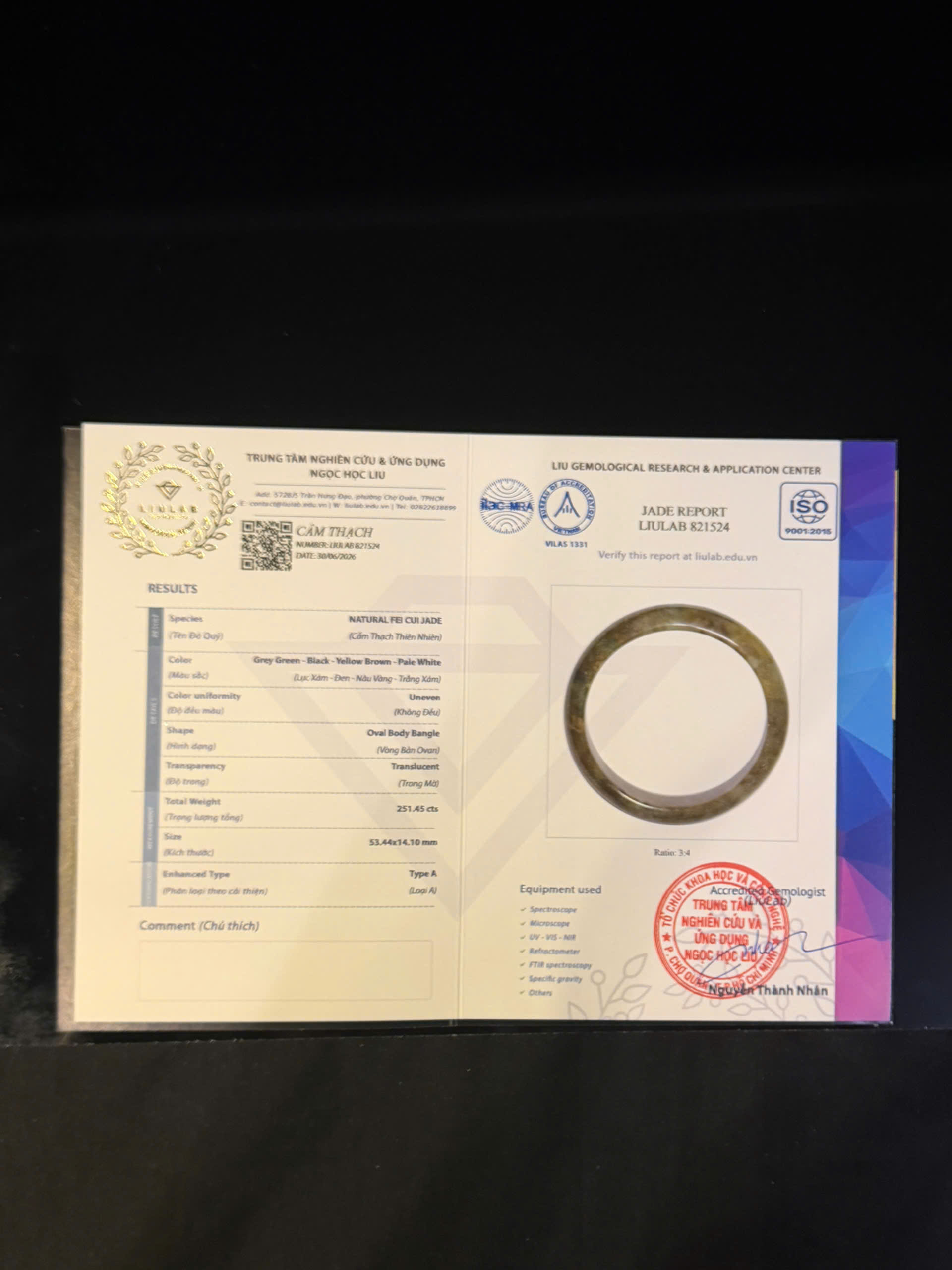 Vòng tay cẩm thạch LIULAB mã 821524