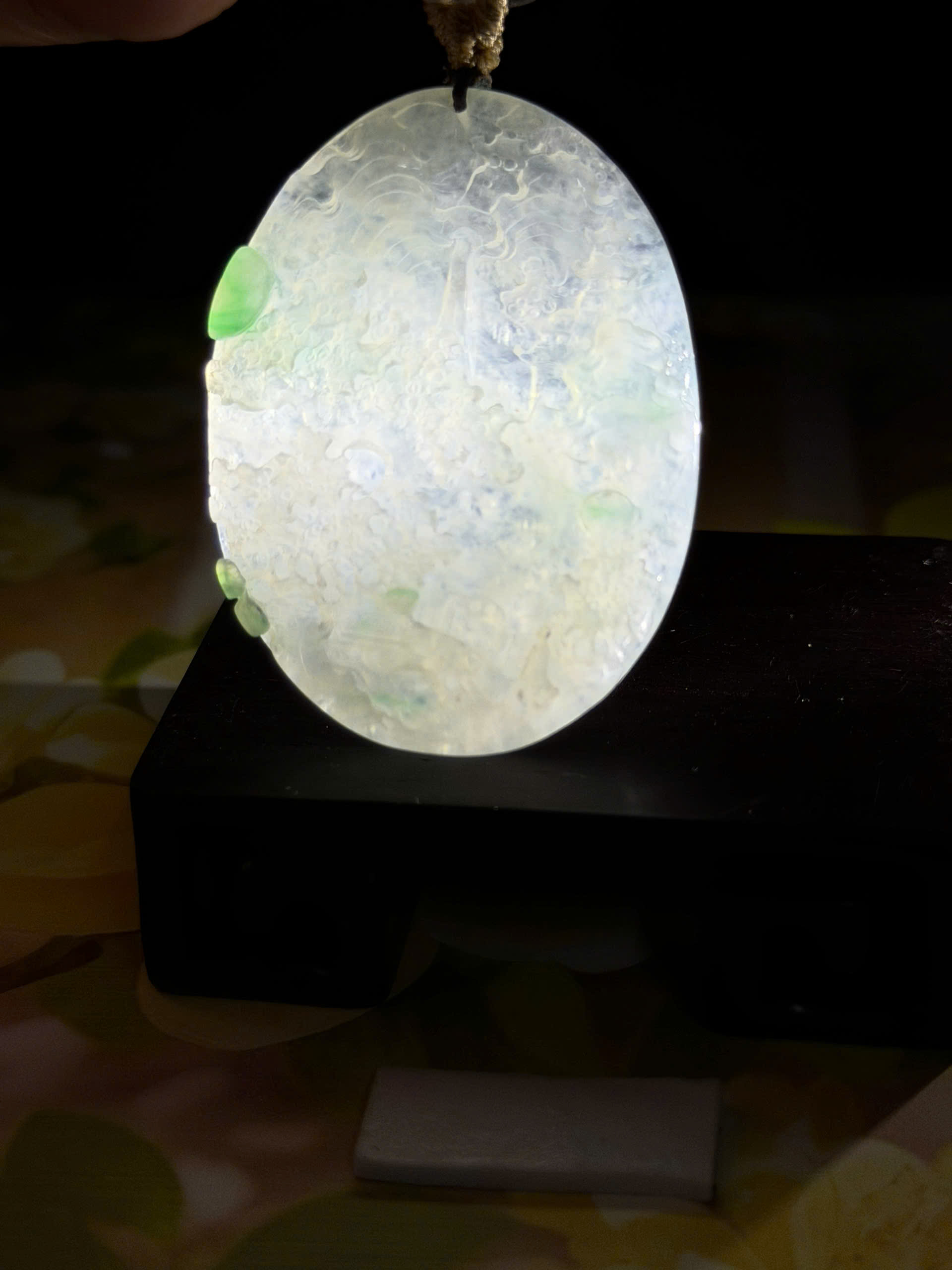 Mề đay cẩm thạch