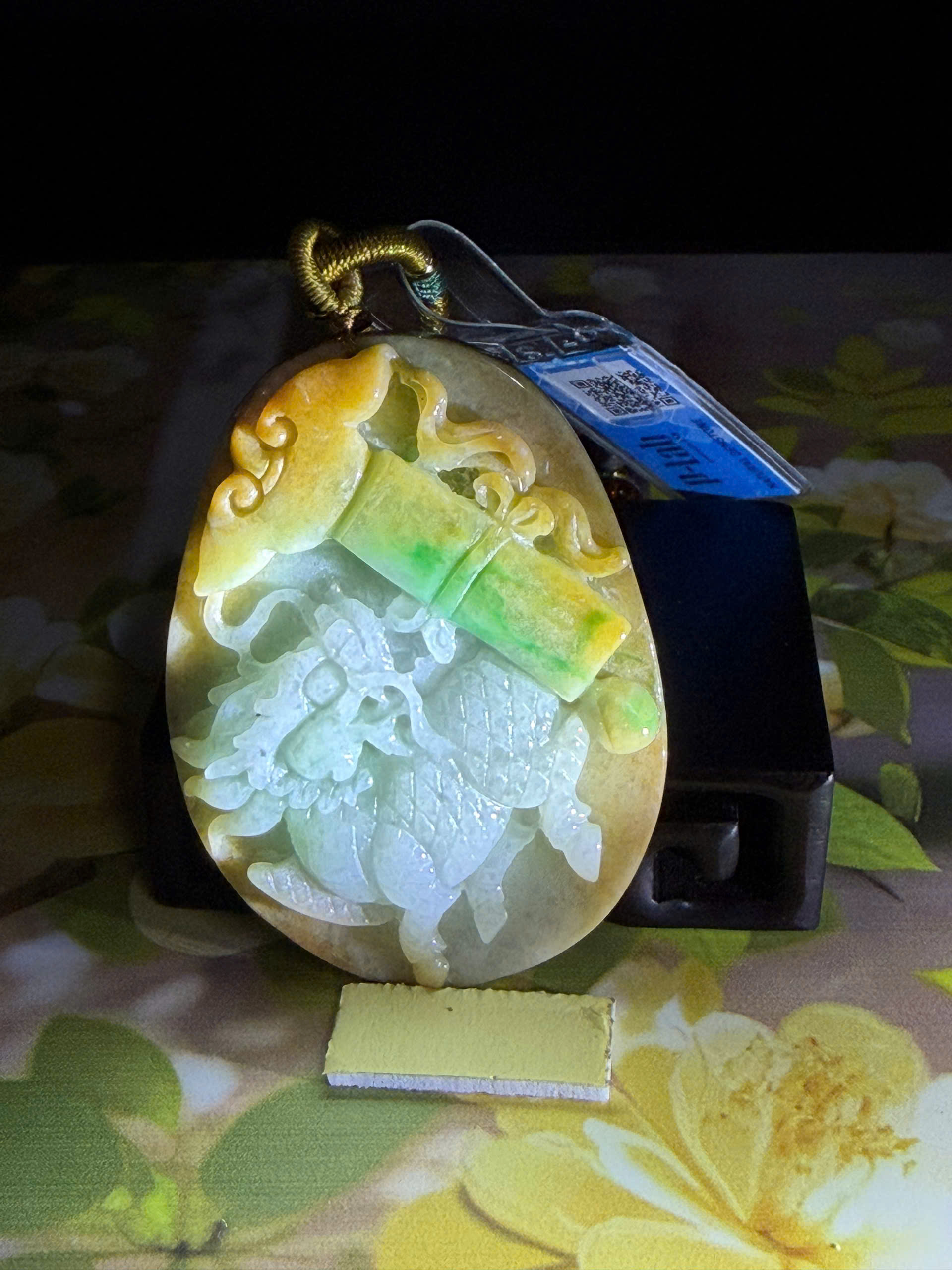 Mề đay cẩm thạch