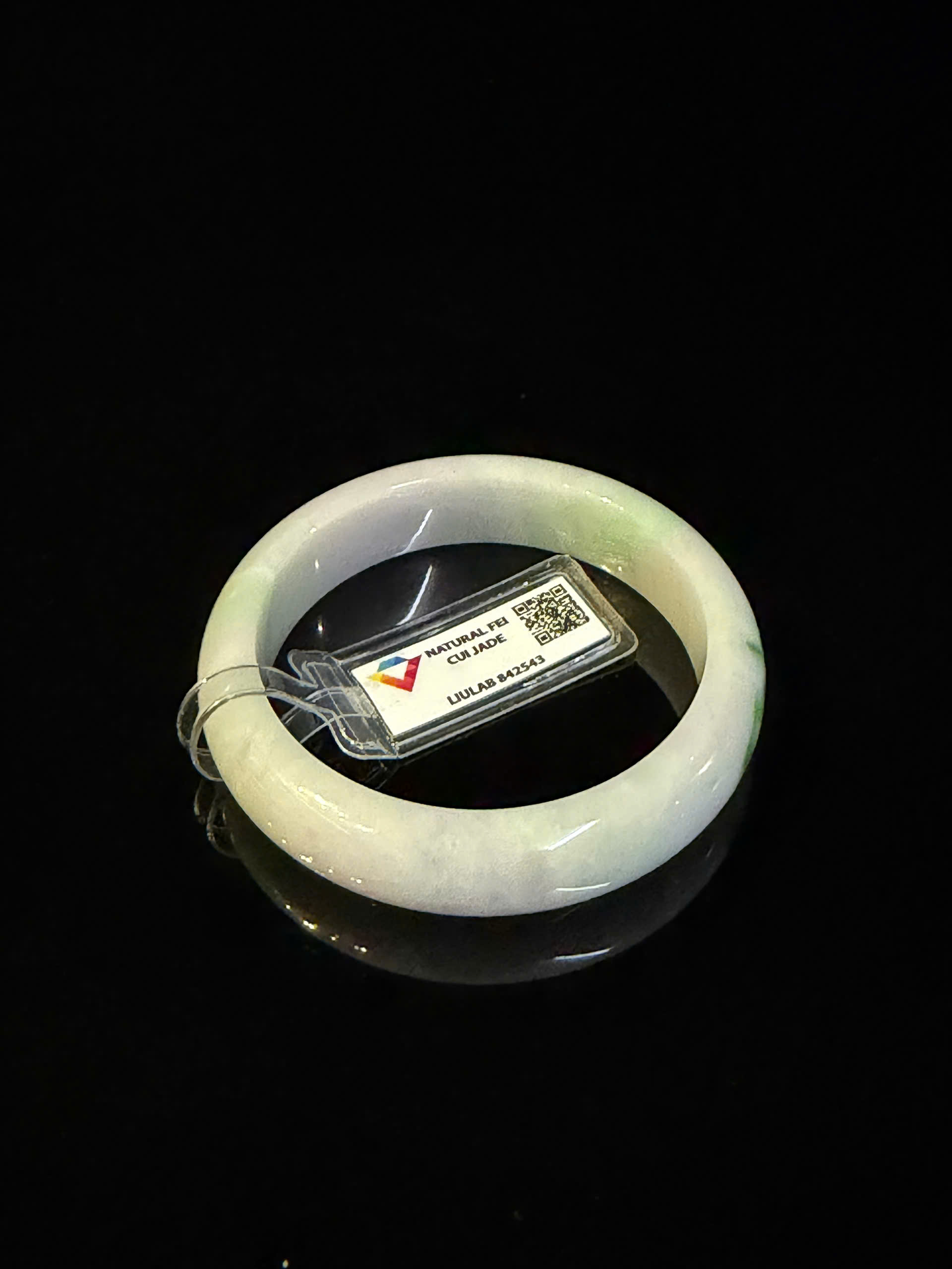 Vòng tay cẩm thạch LIULAB mã 842543