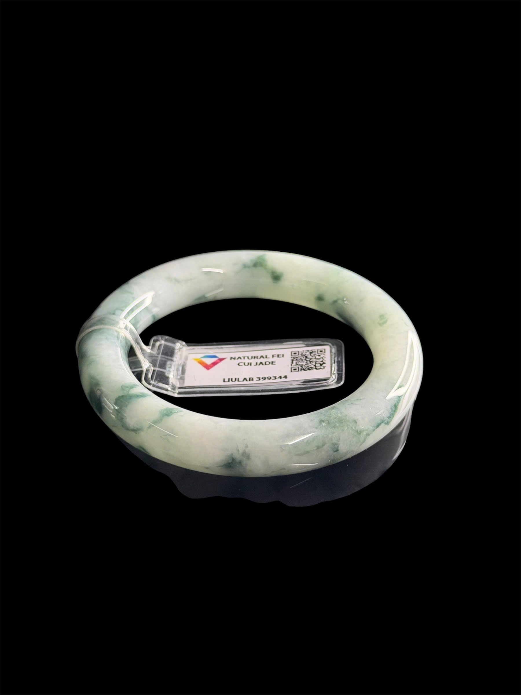 Vòng tay cẩm thạch LIULAB