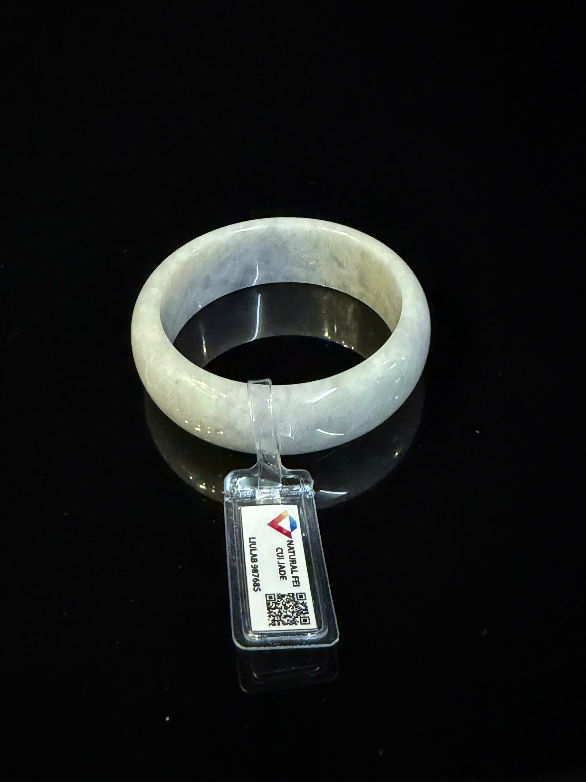 Vòng tay cẩm thạch LIULAB mã 987685
