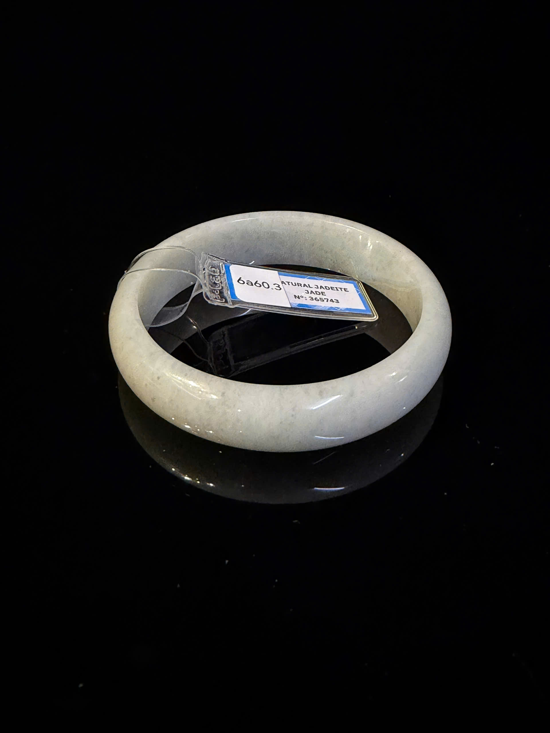 Bangle bracelet cẩm thạch