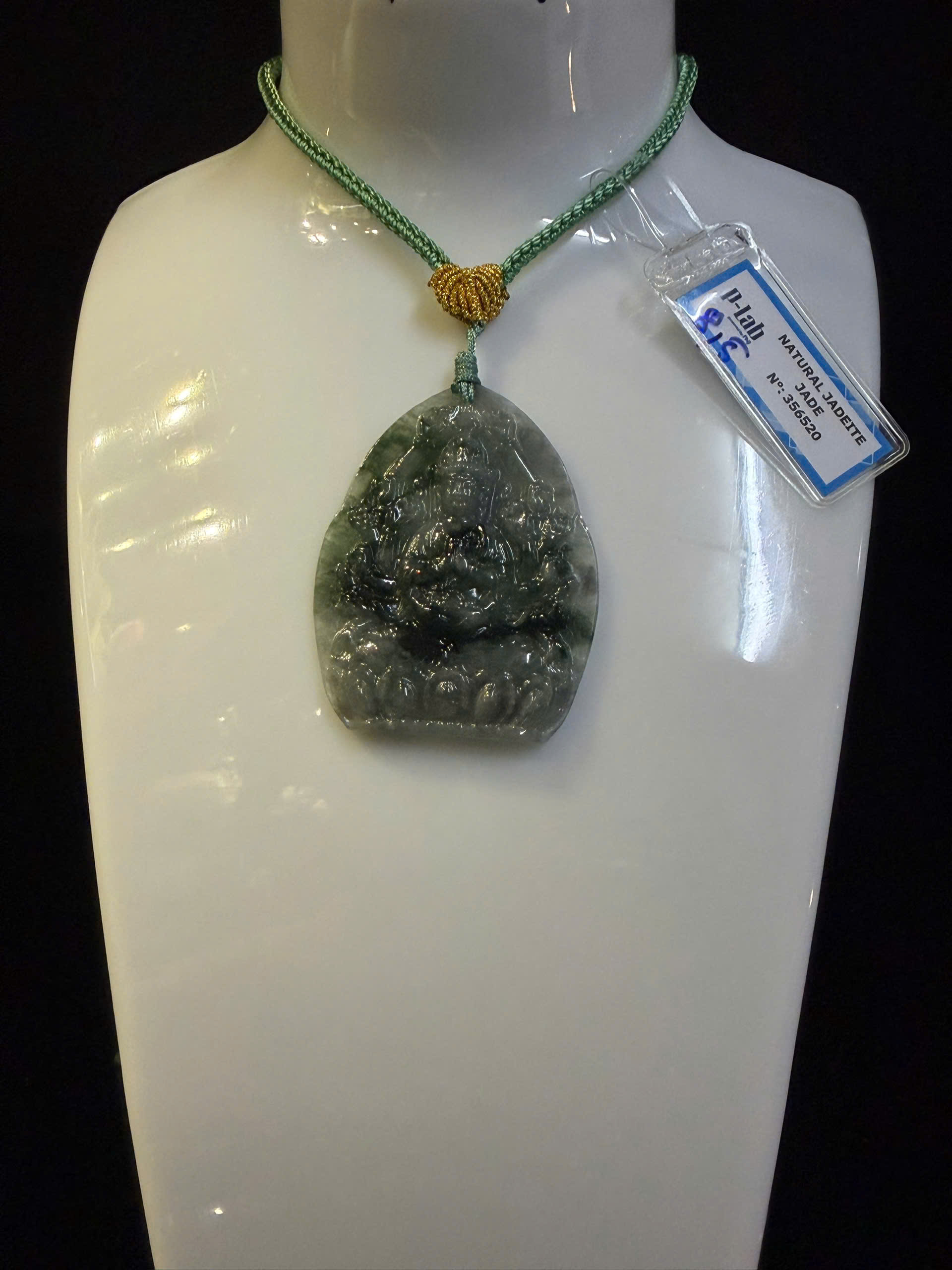Mặt dây chuyền cẩm thạch mã 356520