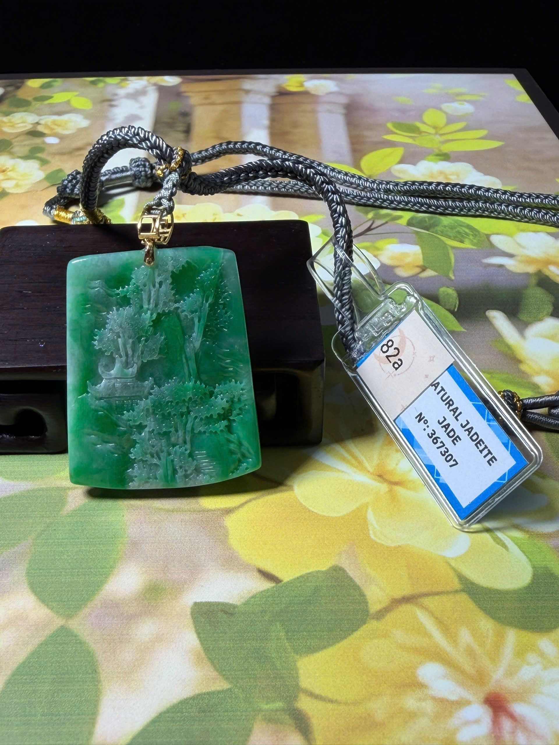 Mề đay cẩm thạch