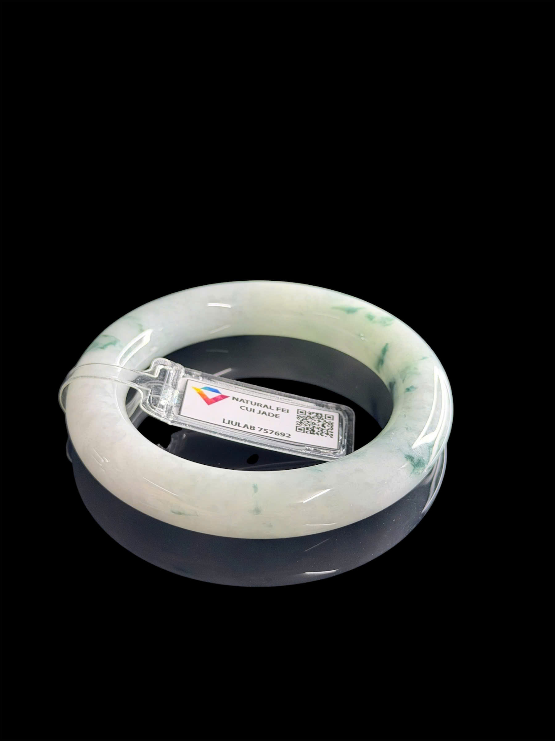 Vòng tay cẩm thạch LIULAB