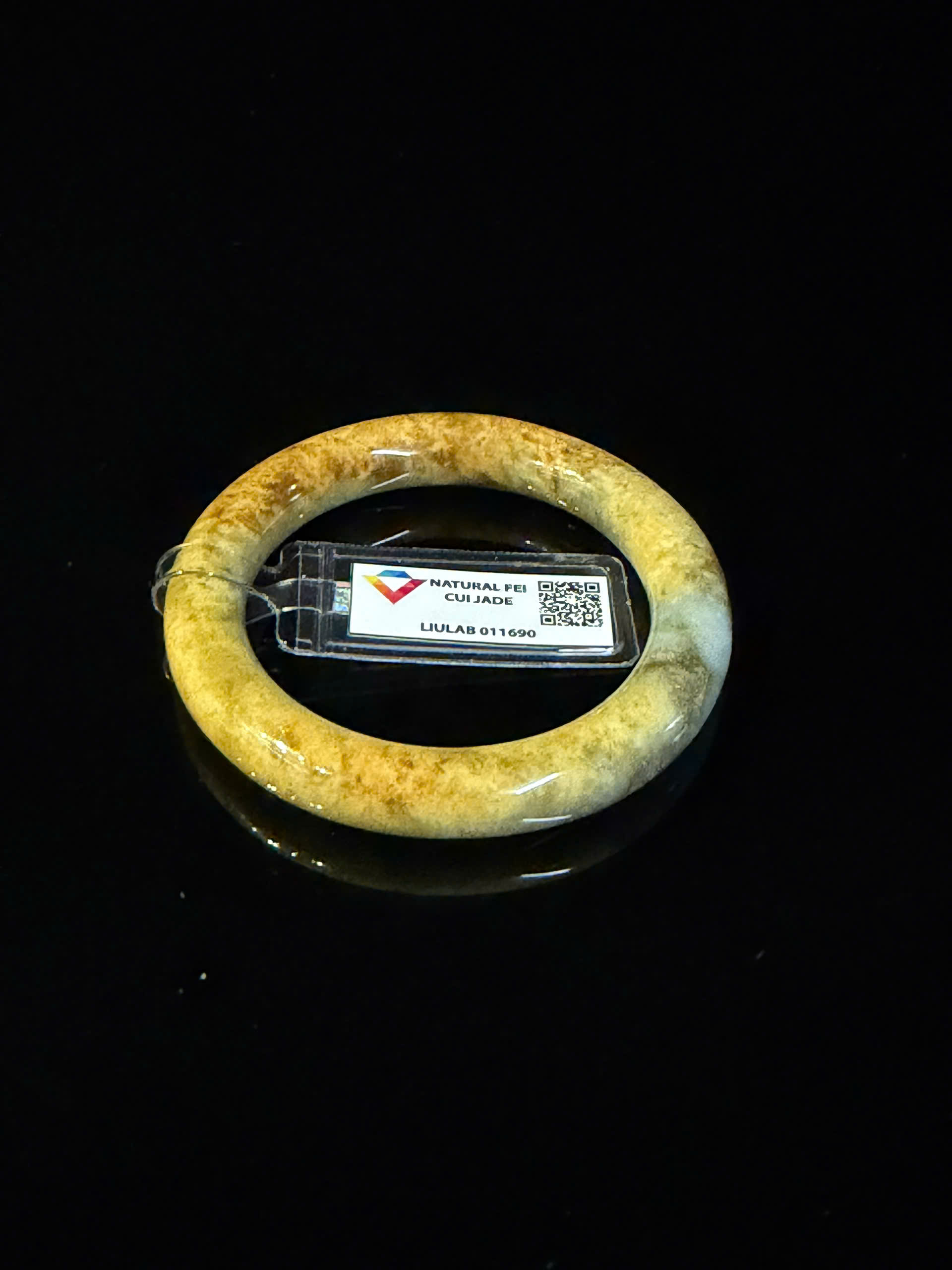 Vòng tay cẩm thạch LIULAB mã 011690