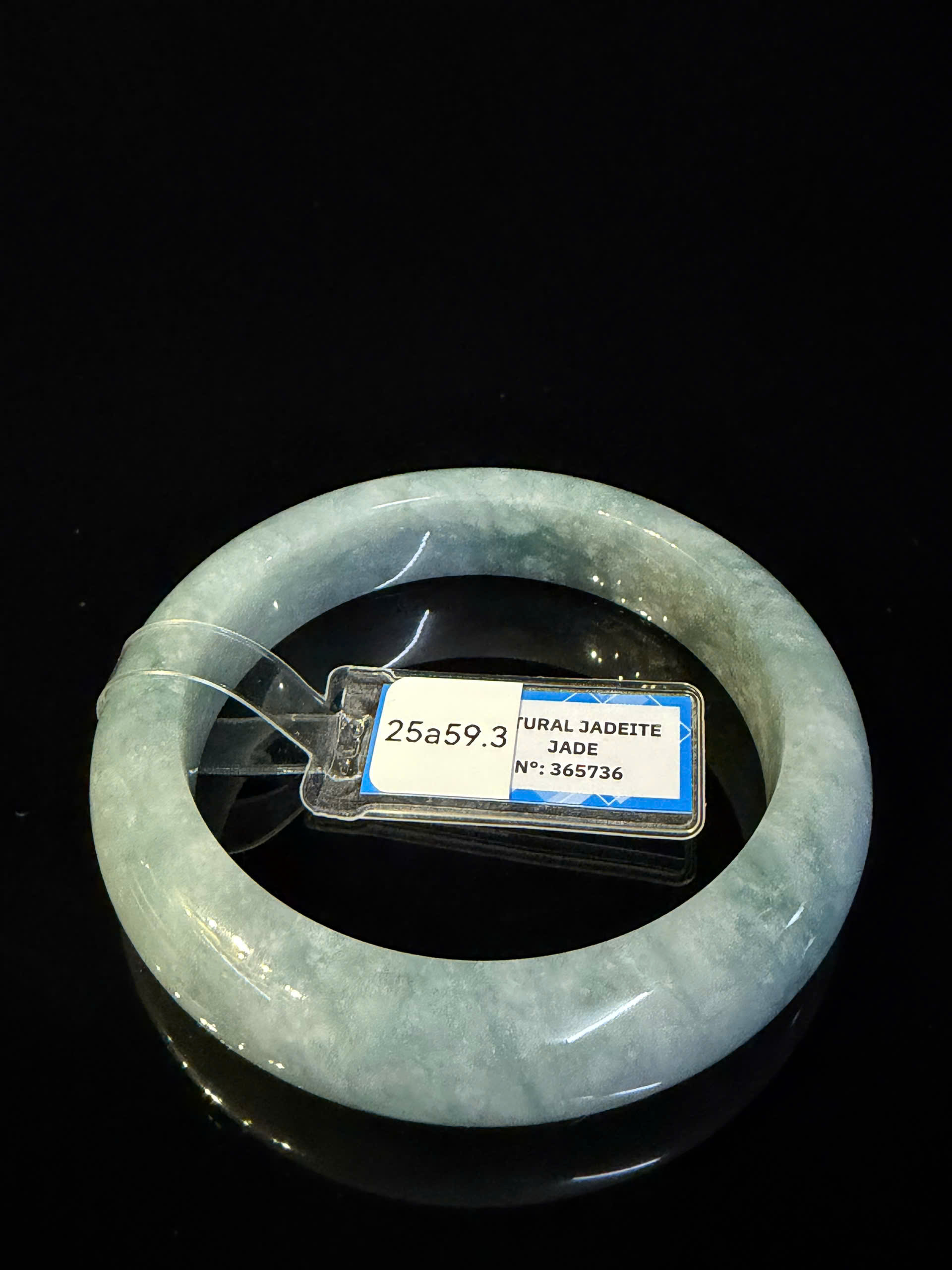 Bangle bracelet cẩm thạch