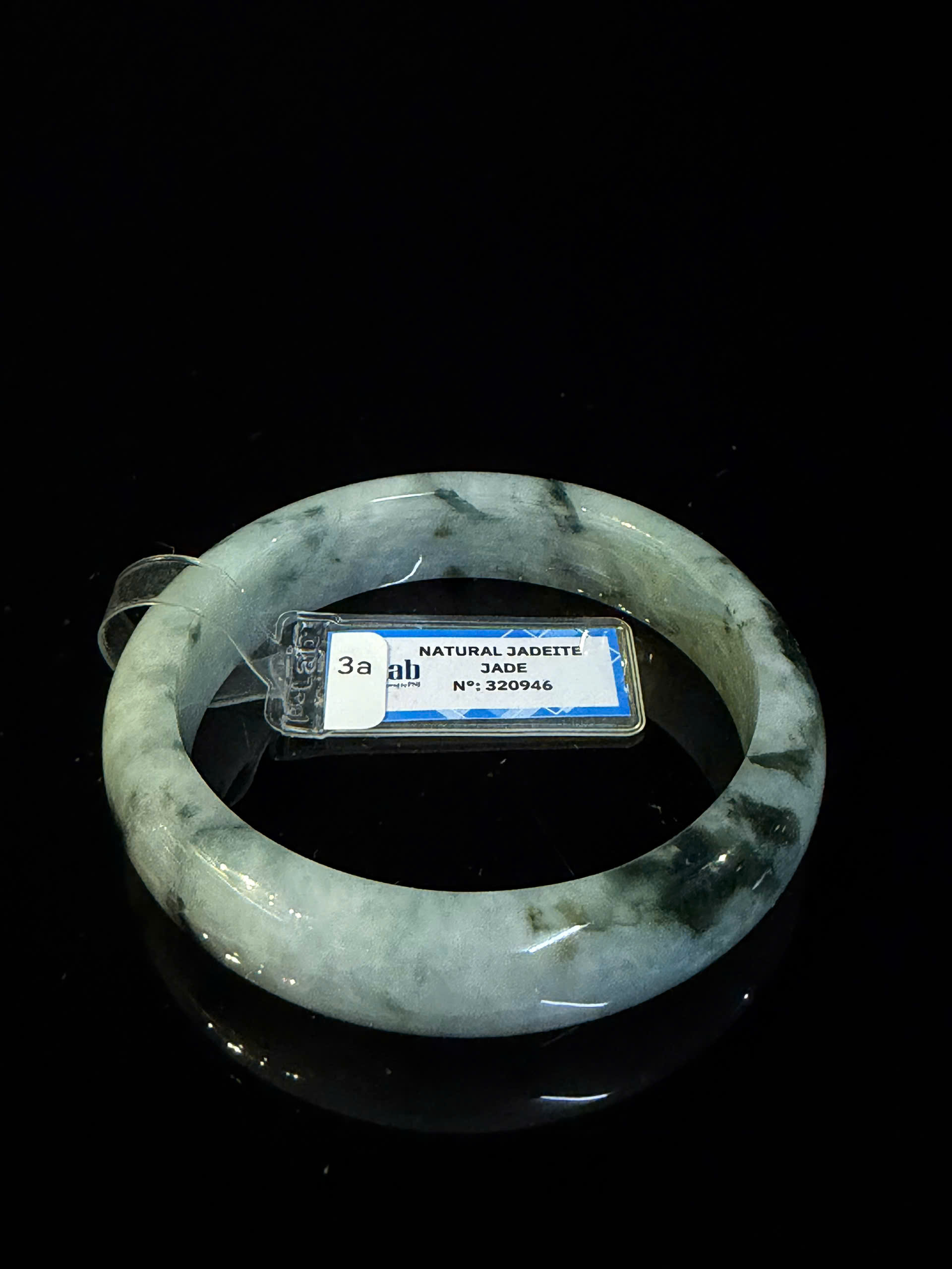 Vòng tay cẩm thạch mã 320946